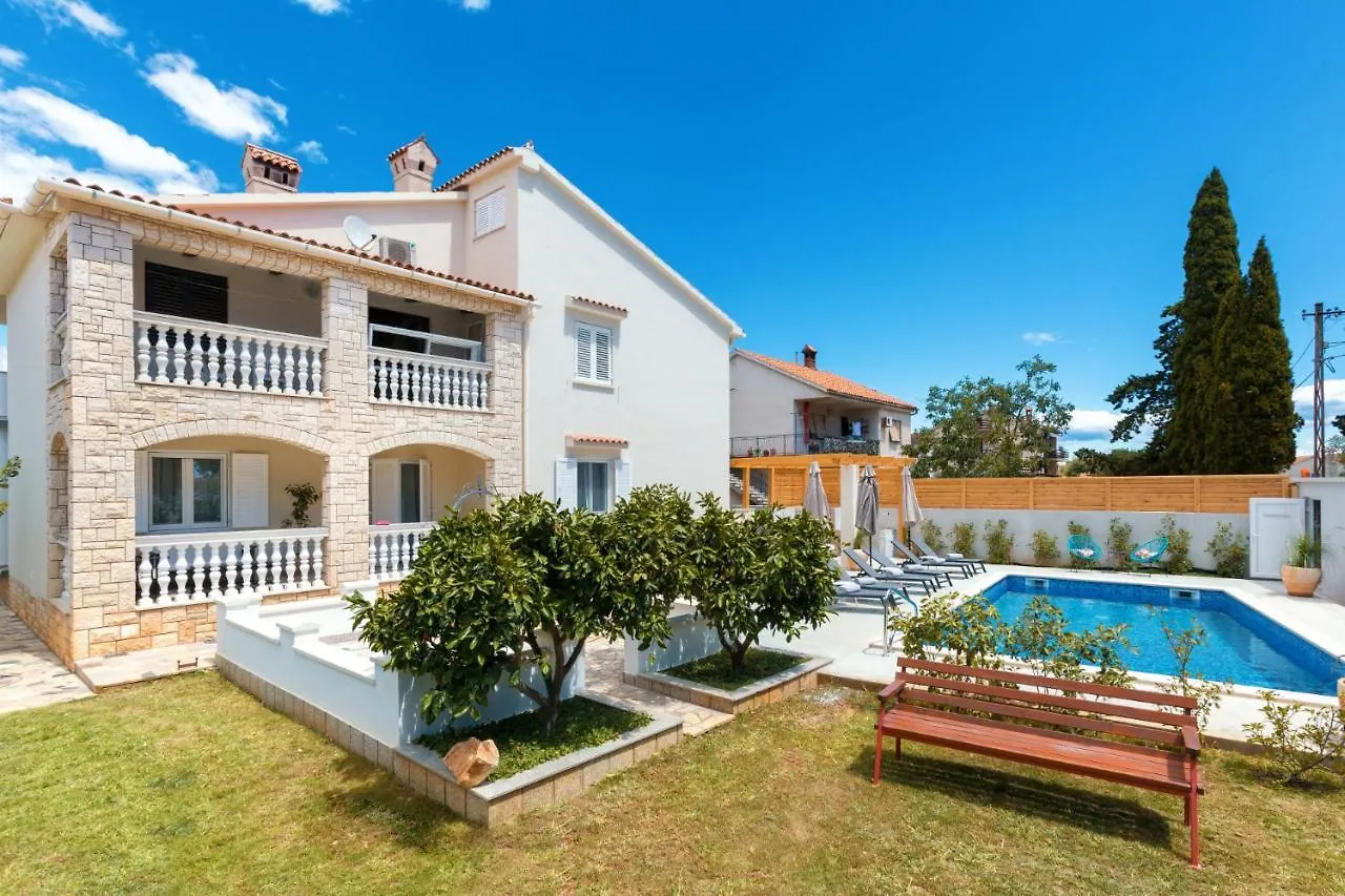 Tia Apartman Medulin