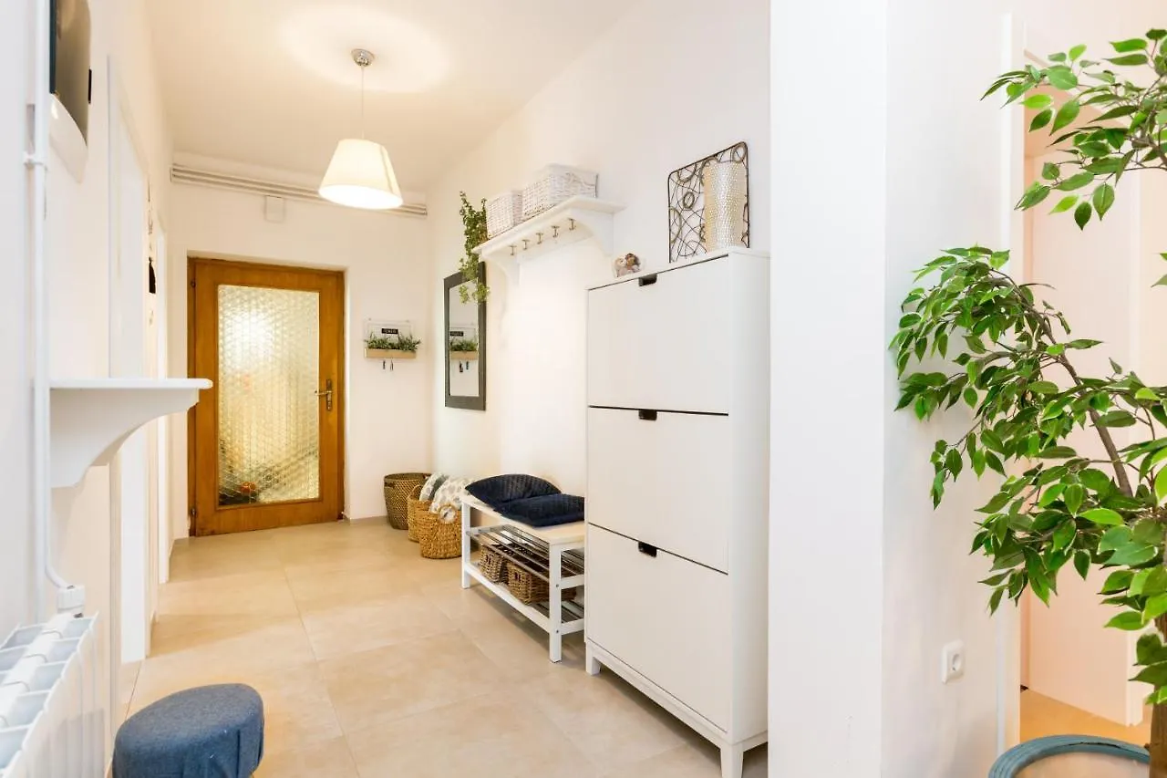 Tia Apartman Medulin
